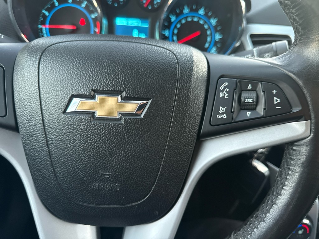 2015 Chevrolet Cruze Image 26