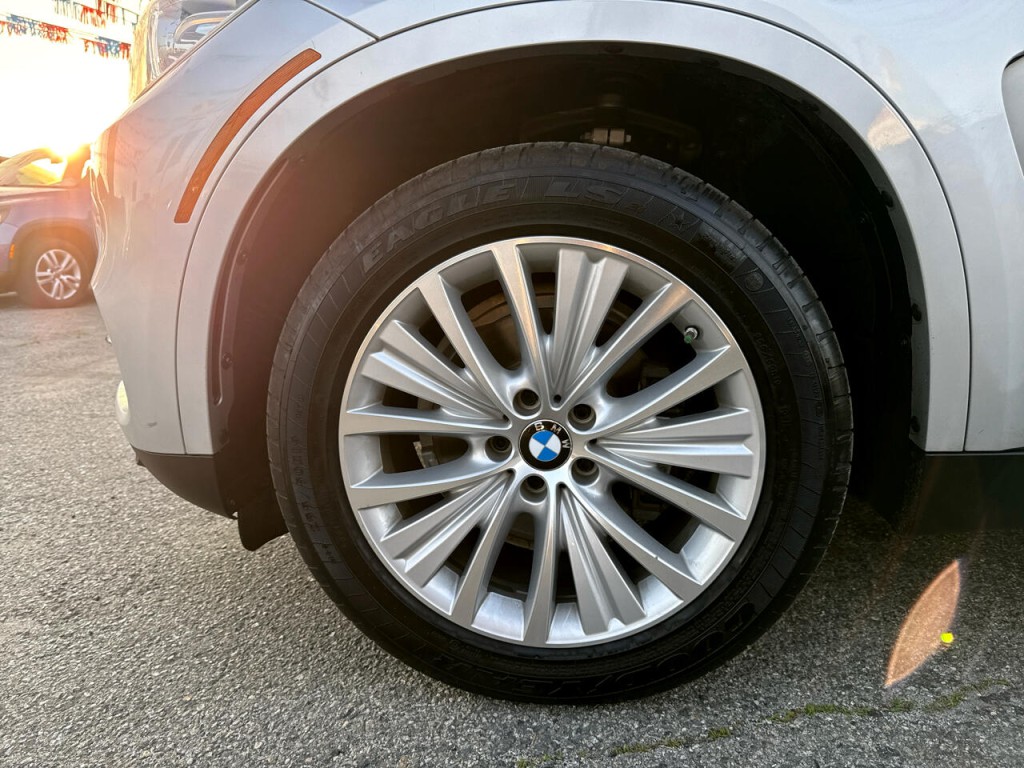 2016 BMW X5 Image 11