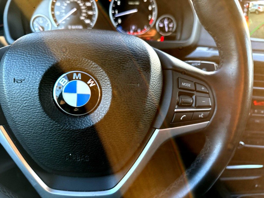 2016 BMW X5 Image 28