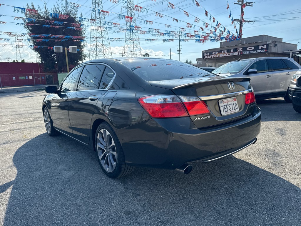 2013 Honda Accord Image 4