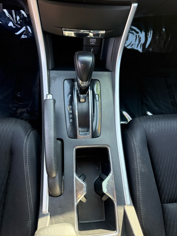 2013 Honda Accord Image 23