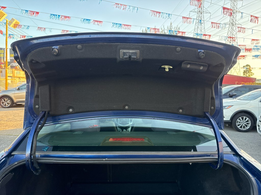 2013 Chevrolet Cruze Image 16