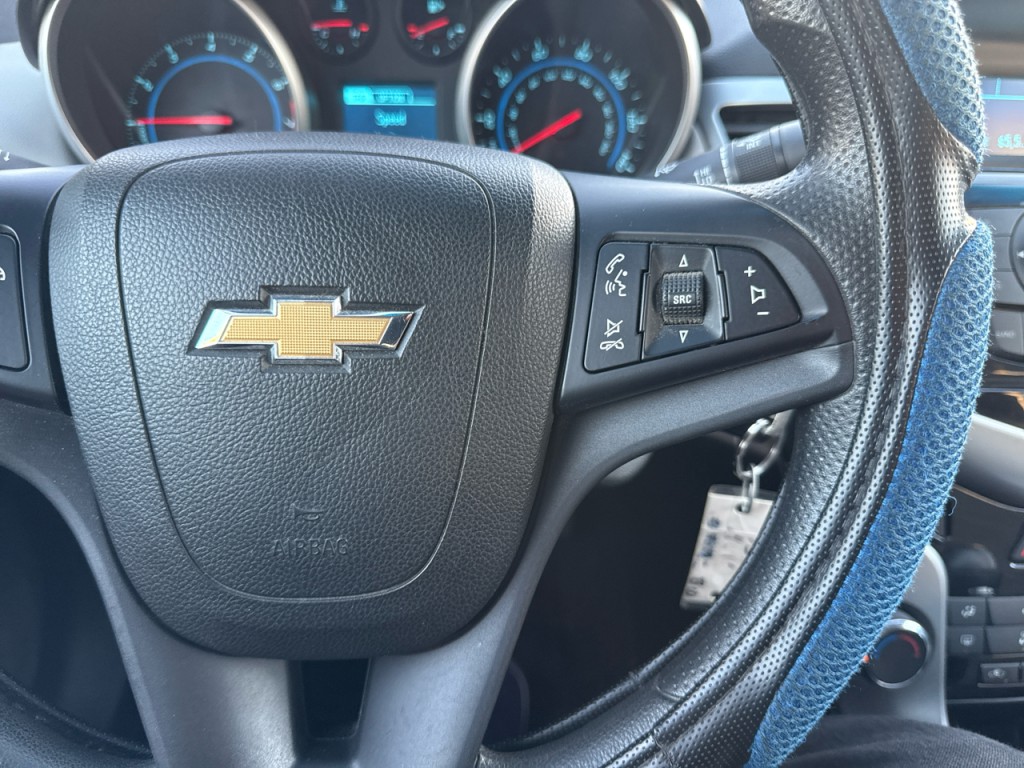 2013 Chevrolet Cruze Image 25