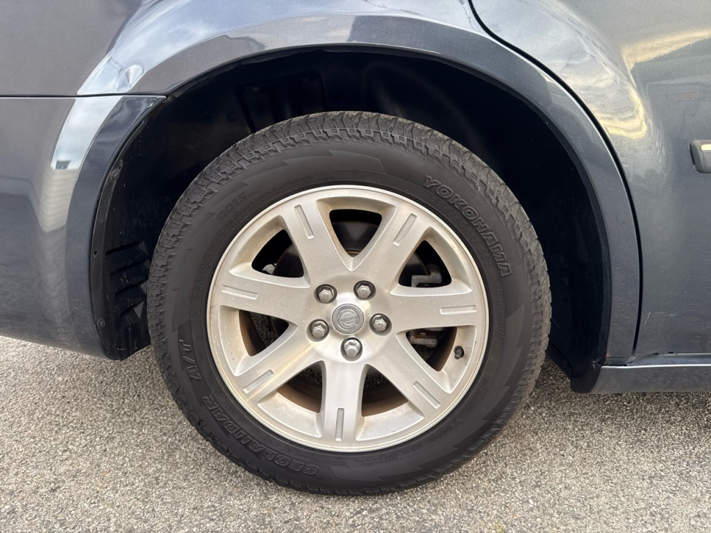 2007 Chrysler 300 Image 9