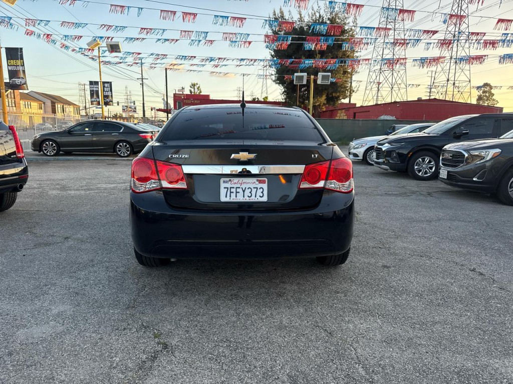 2014 Chevrolet Cruze Image 5