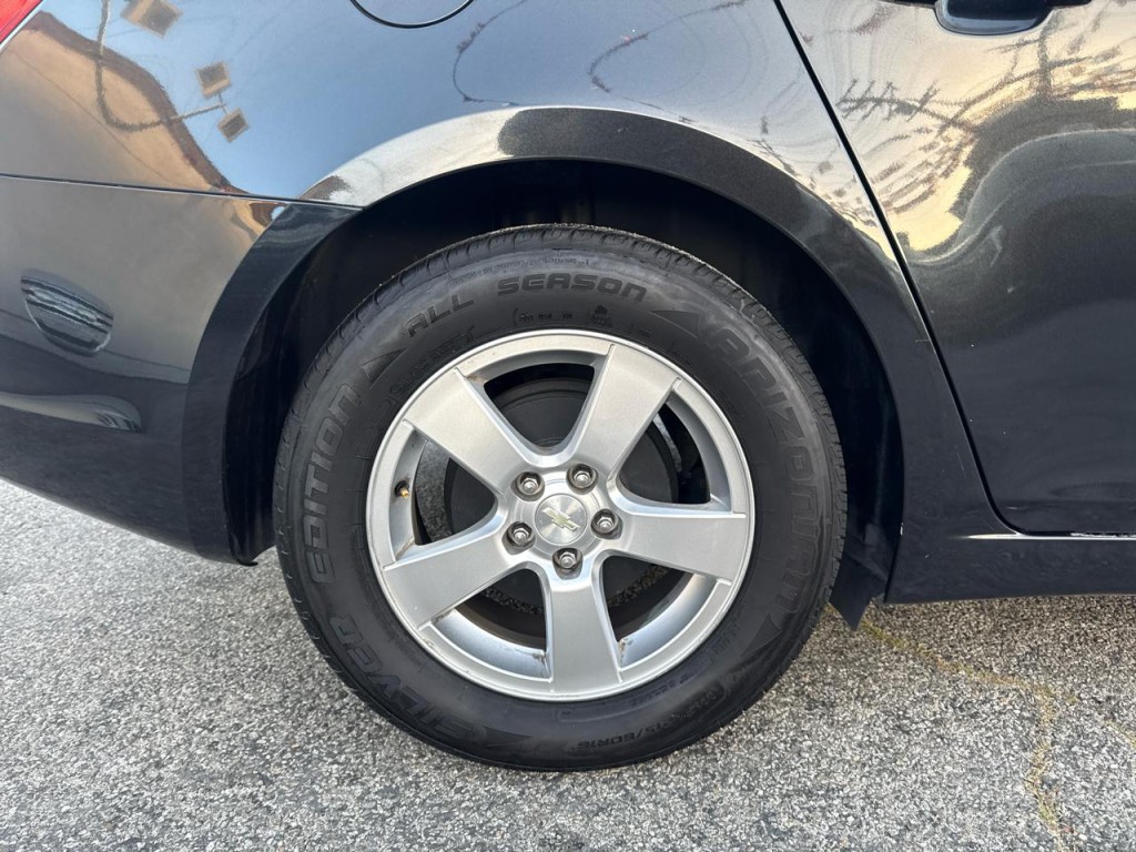 2014 Chevrolet Cruze Image 9