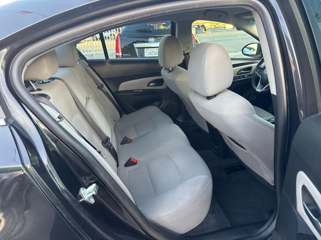 2014 Chevrolet Cruze Image 15