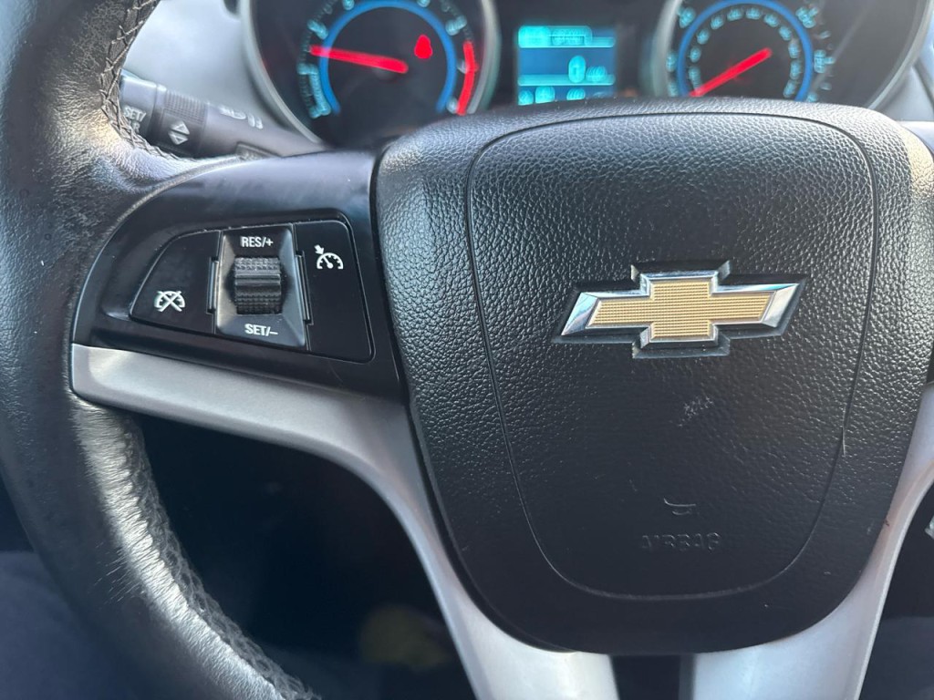 2014 Chevrolet Cruze Image 26