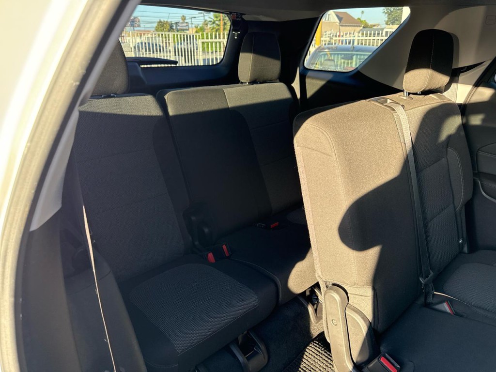 2018 Chevrolet Traverse Image 16