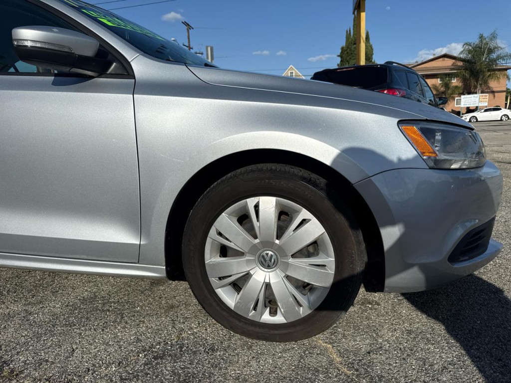 2014 Volkswagen Jetta Image 8