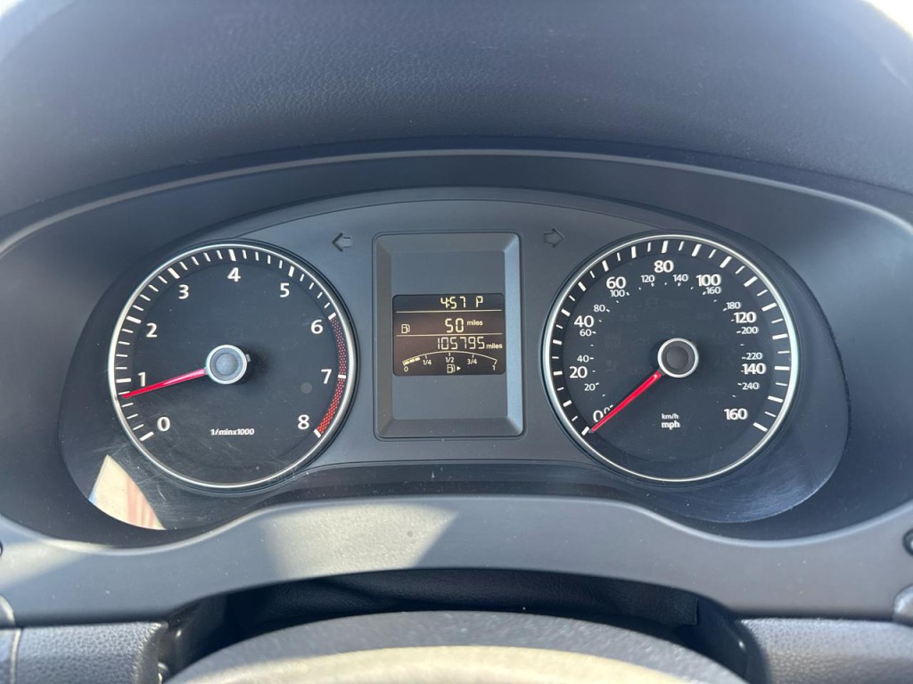 2014 Volkswagen Jetta Image 28