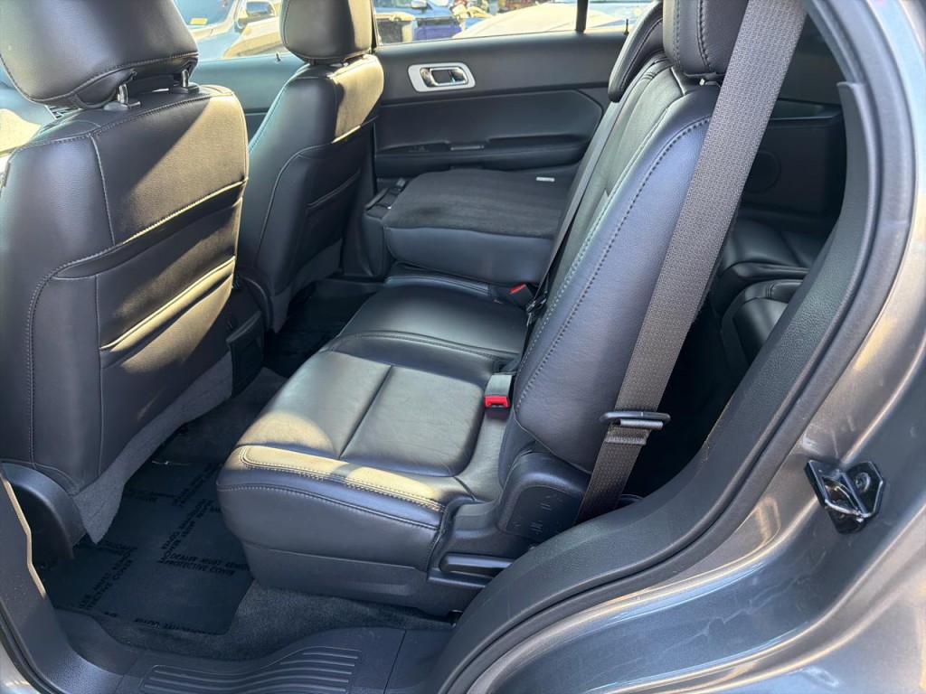 2014 Ford Explorer Image 20