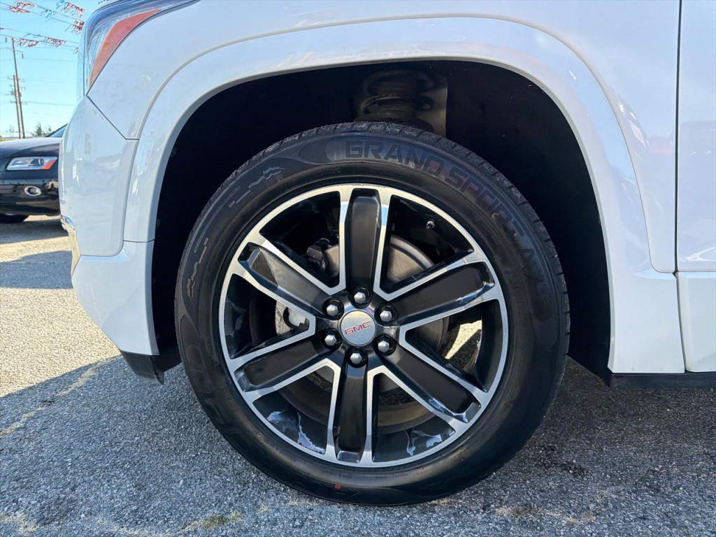 2019 GMC Acadia Image 11