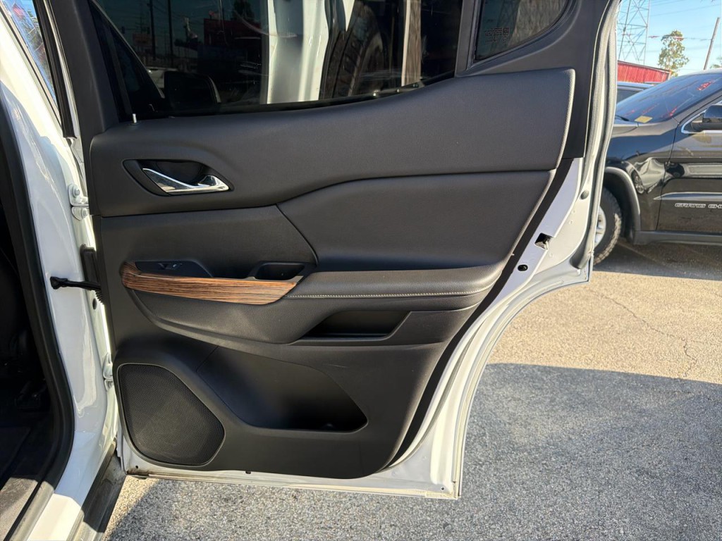 2019 GMC Acadia Image 14