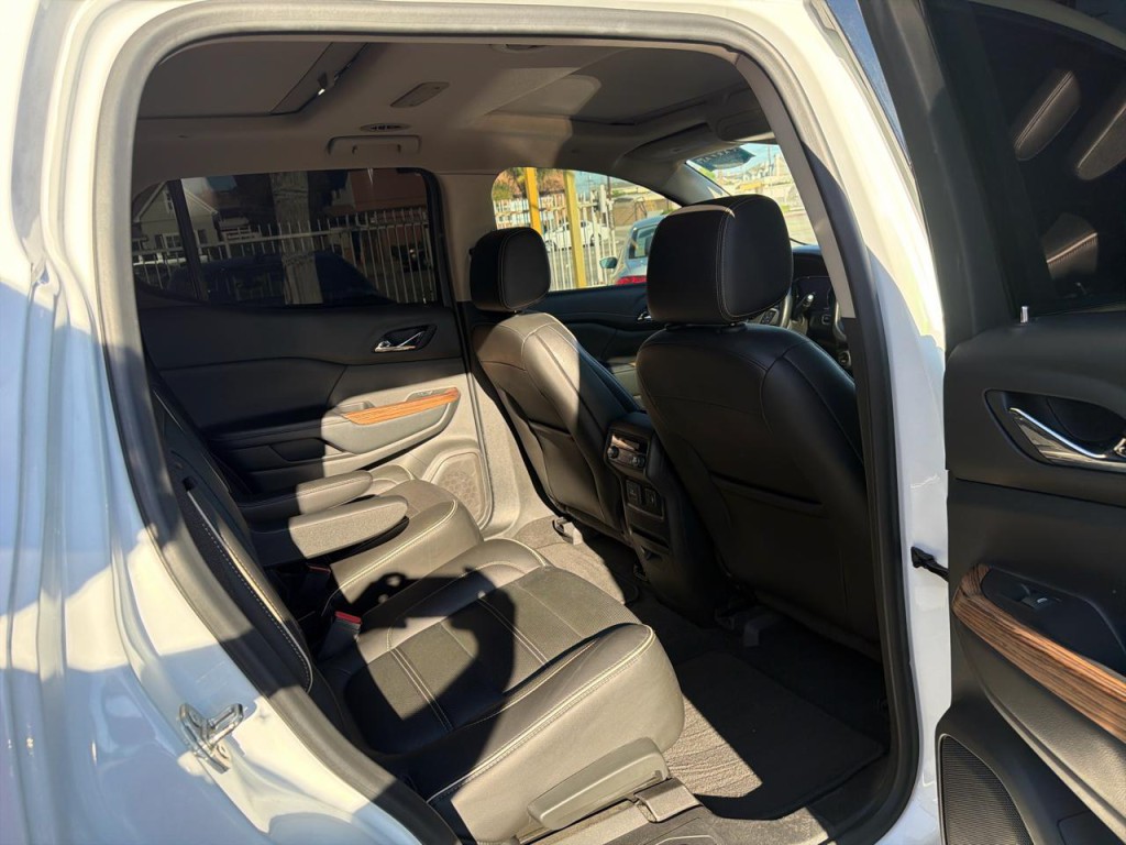 2019 GMC Acadia Image 15