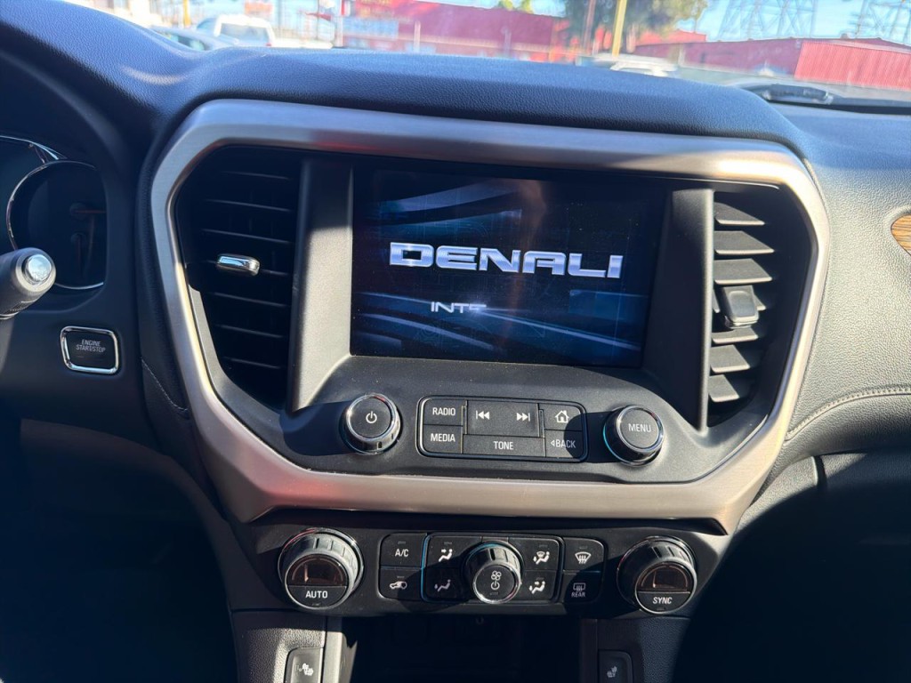 2019 GMC Acadia Image 23