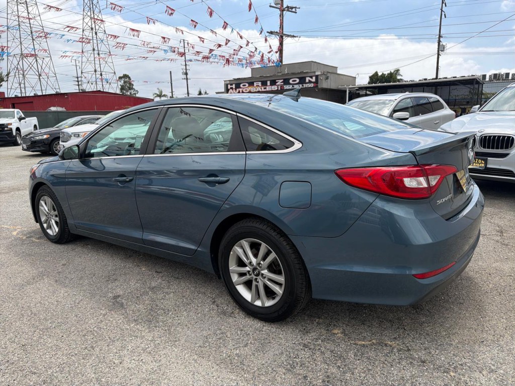 2016 Hyundai Sonata Image 4