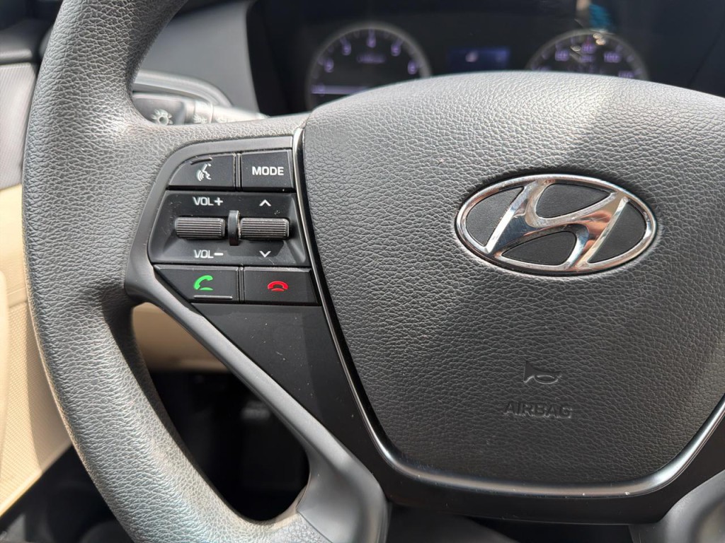 2016 Hyundai Sonata Image 27