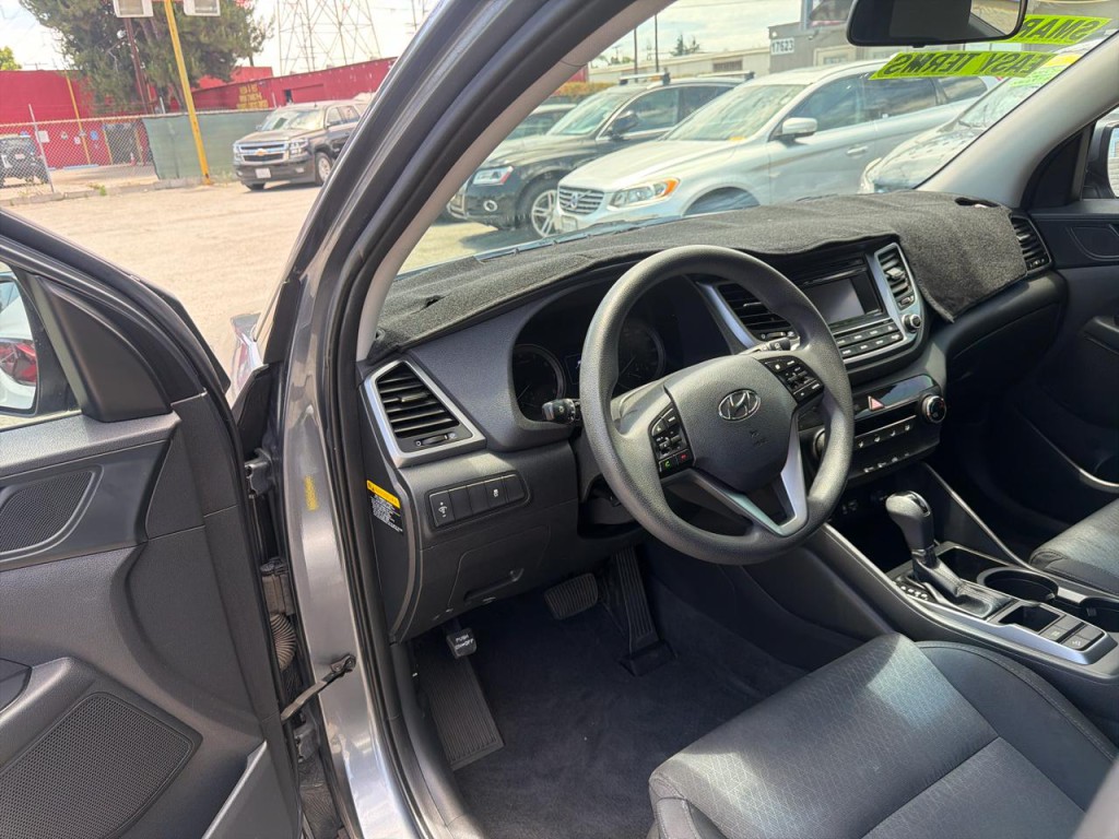 2016 Hyundai Tucson Image 21