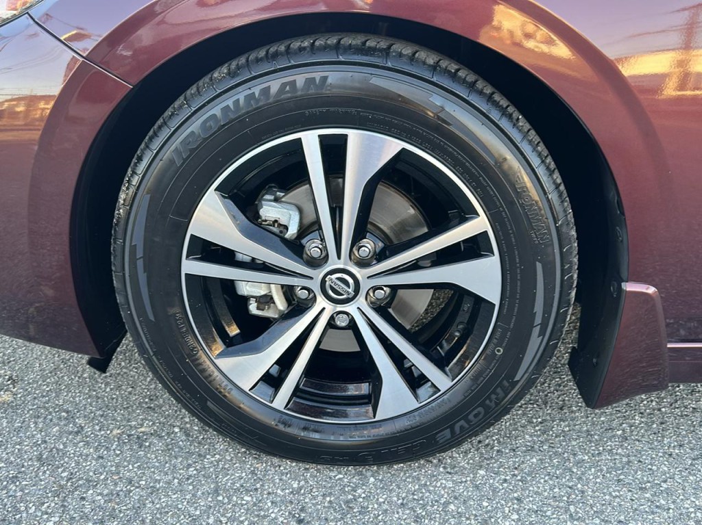 2021 Nissan Sentra Image 10
