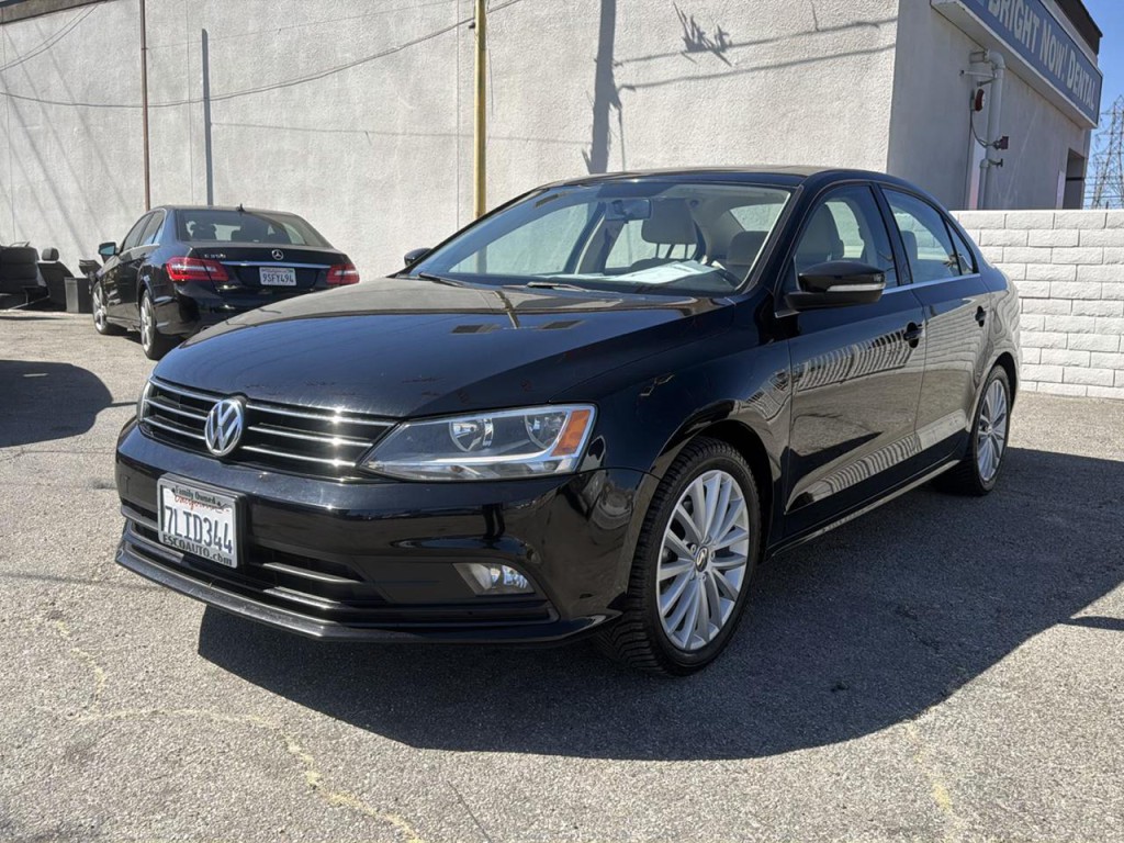 2015 Volkswagen Jetta Image 3