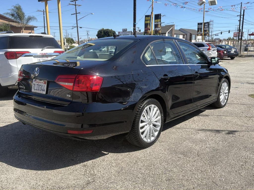 2015 Volkswagen Jetta Image 6