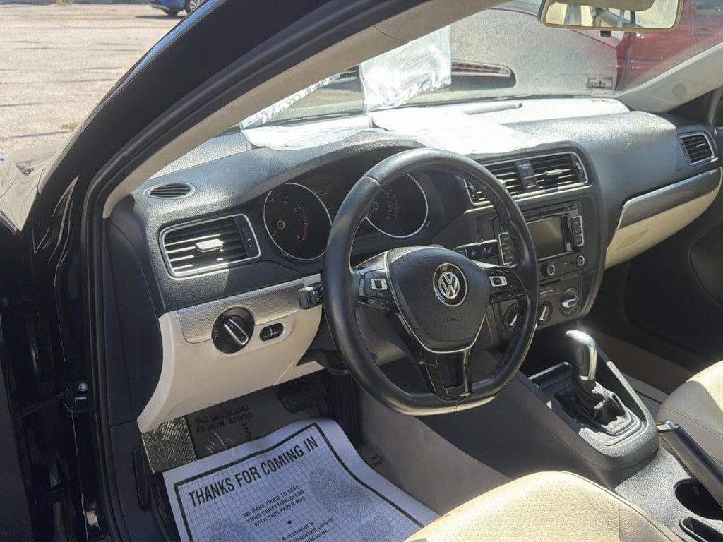 2015 Volkswagen Jetta Image 21