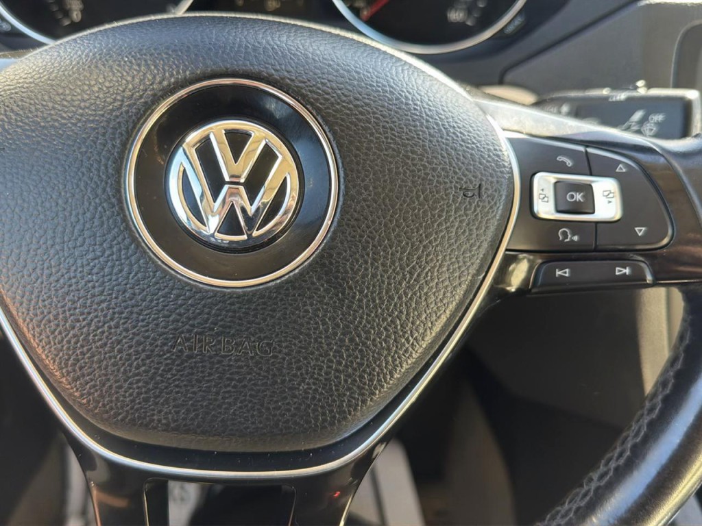 2015 Volkswagen Jetta Image 26