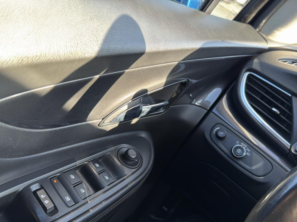 2018 Buick Enclave Image 27