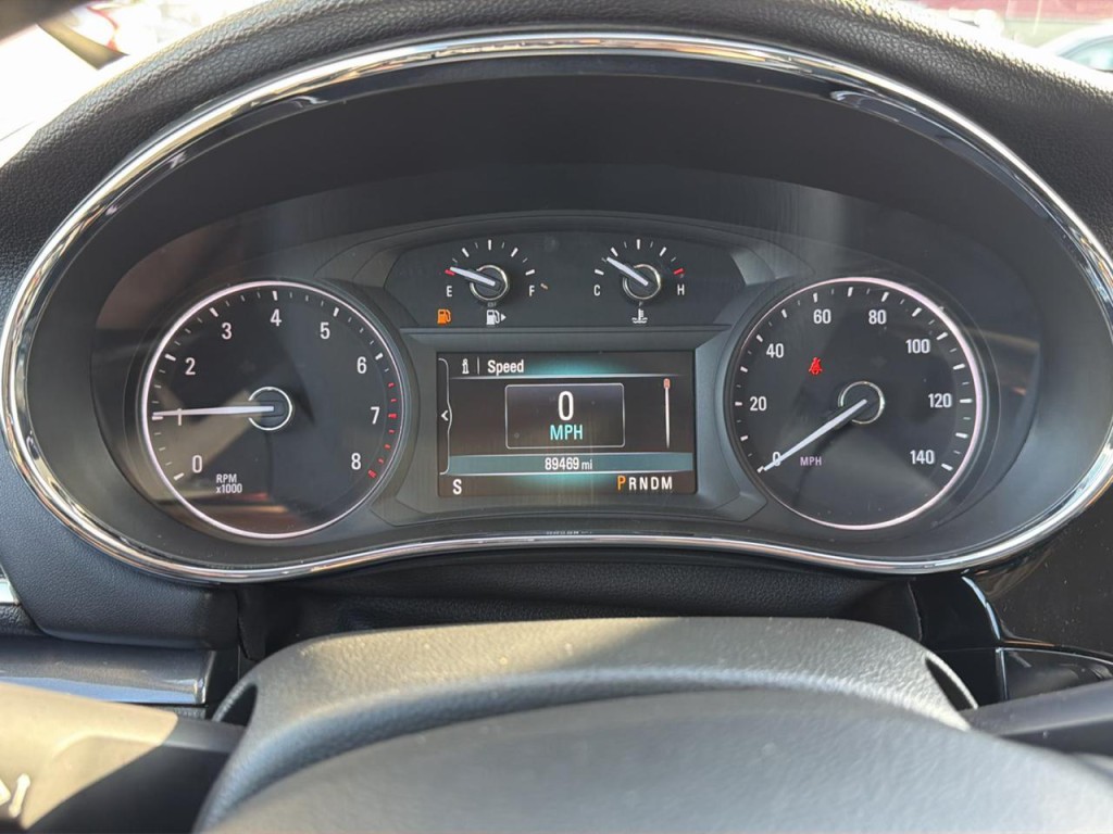 2018 Buick Enclave Image 28