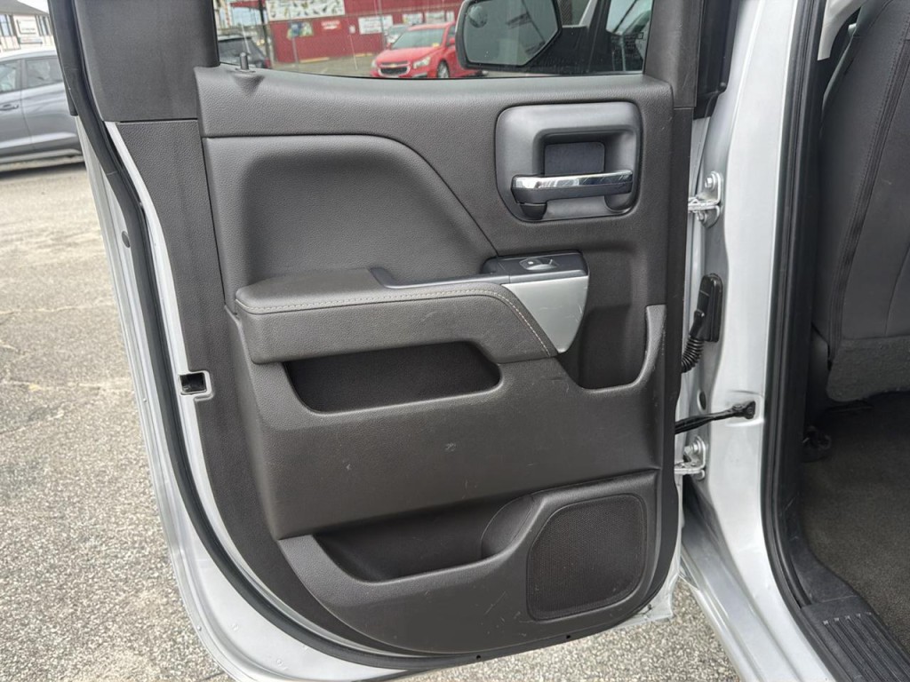 2018 Chevrolet Silverado 1500 Image 17