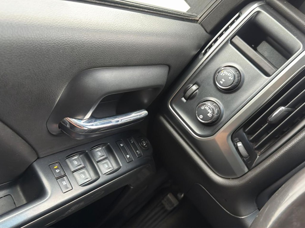 2018 Chevrolet Silverado 1500 Image 29