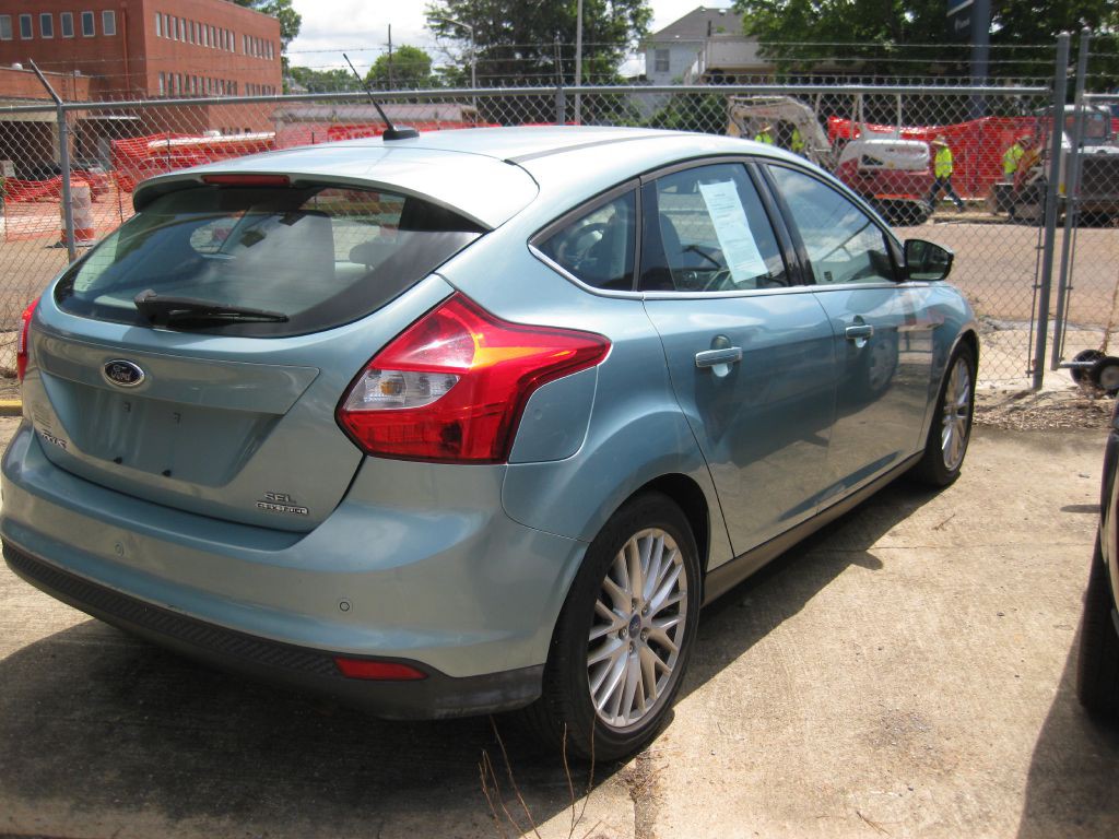 2012 Ford Focus Image 3