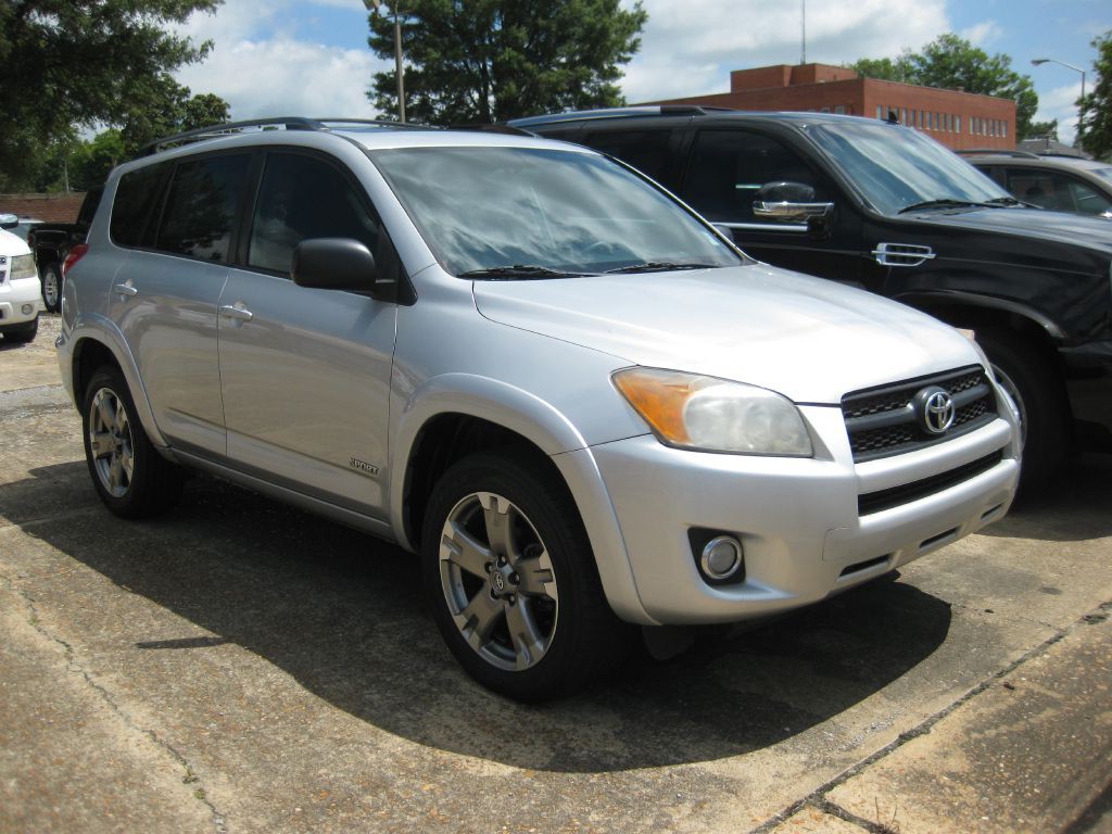 2011 Toyota Rav4 Image 1