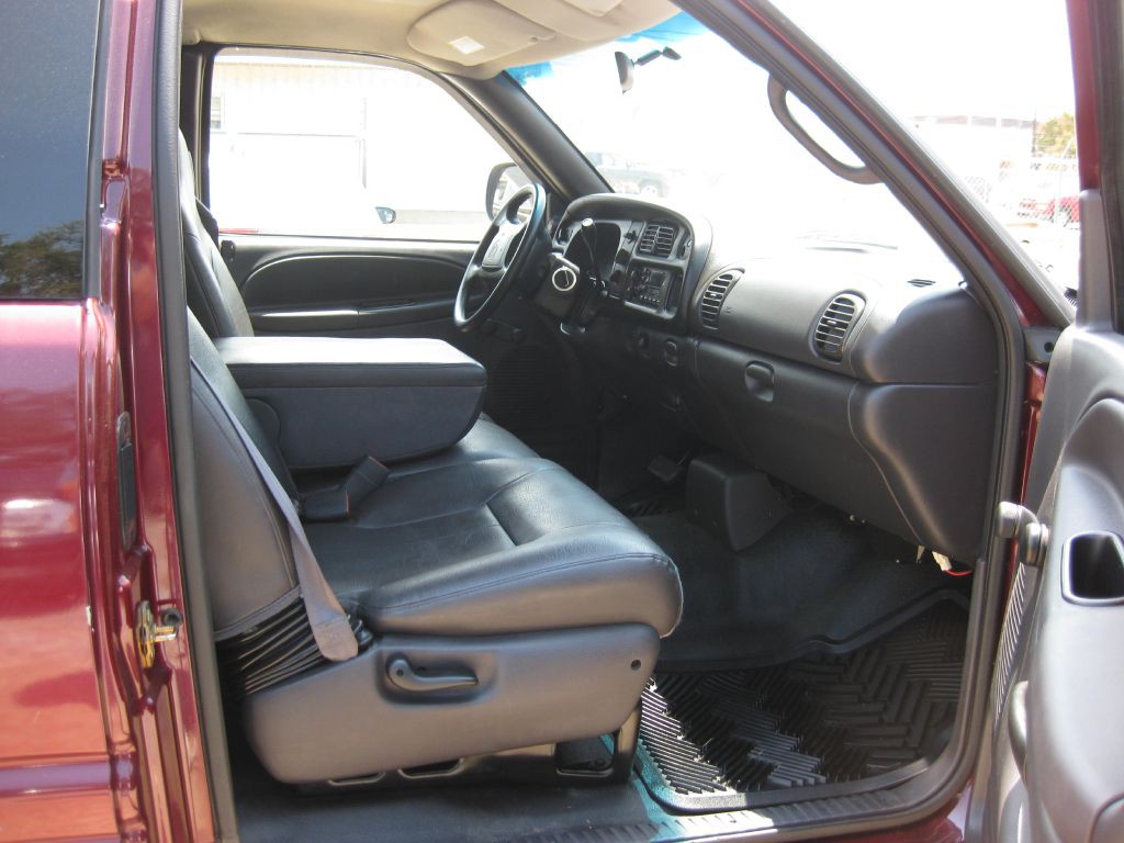 2001 Dodge Ram 1500 Image 7