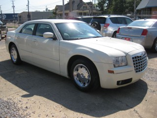 Image for 2005 Chrysler 300 Touring ID: 6860173