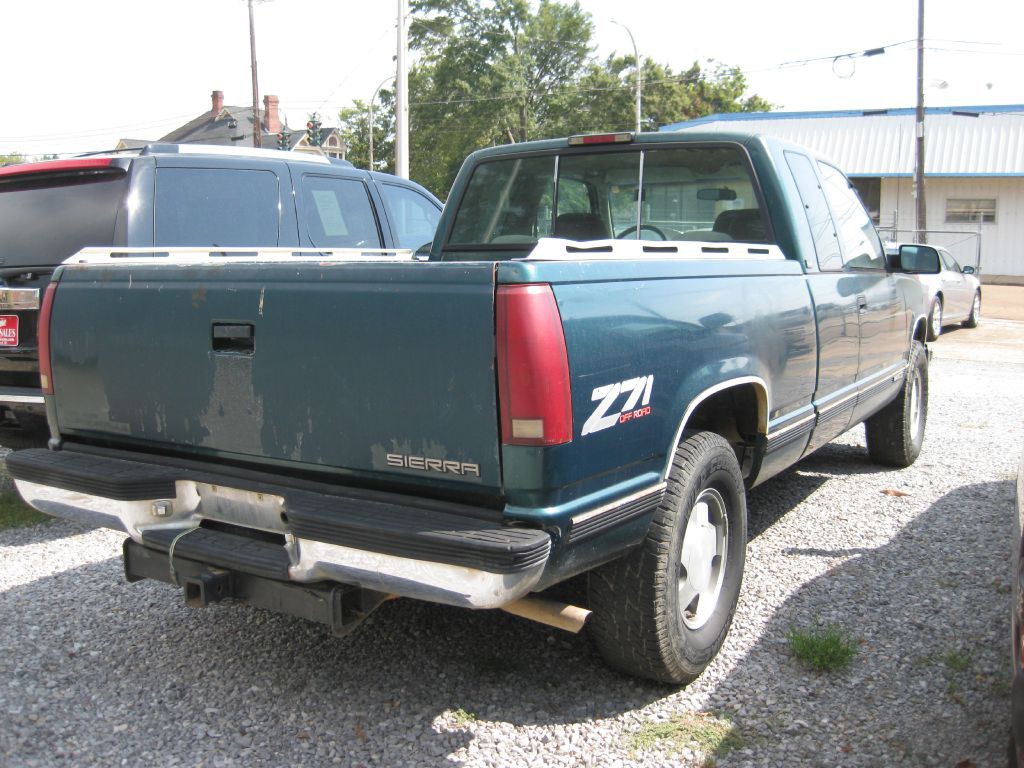 1995 GMC Sierra Image 4