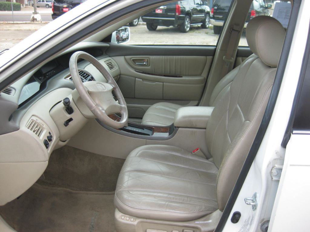 2000 Toyota Avalon Image 5