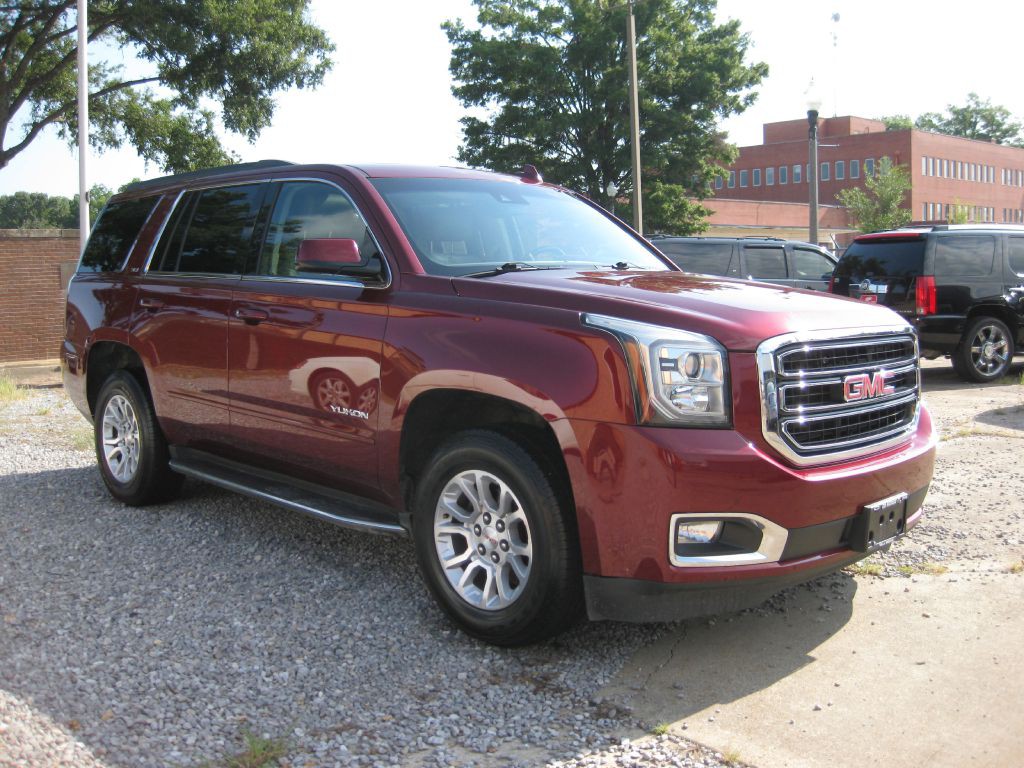 2018 GMC Yukon Image 1