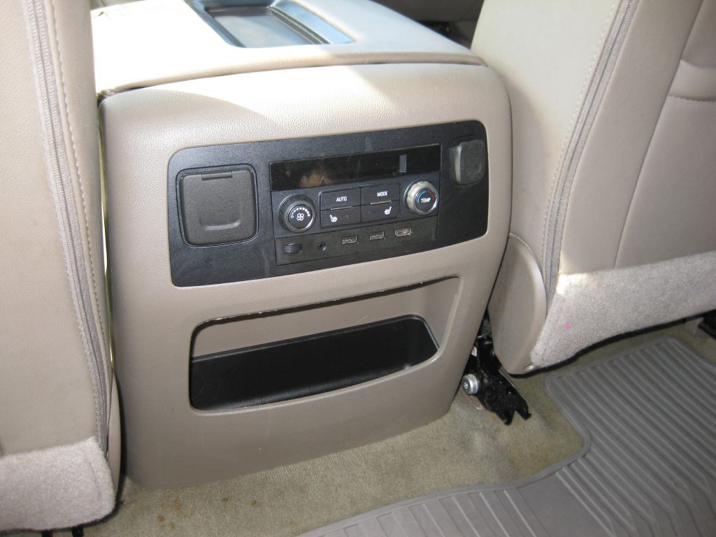 2018 GMC Yukon Image 13