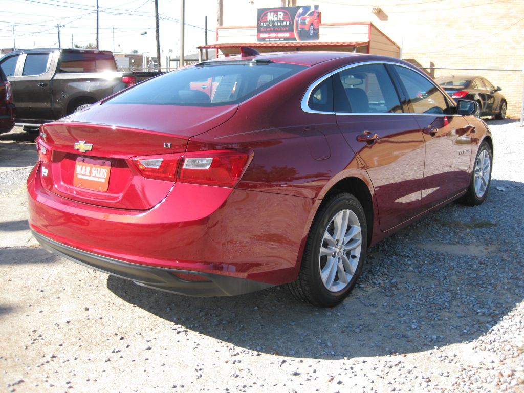 2018 Chevrolet Malibu Image 4