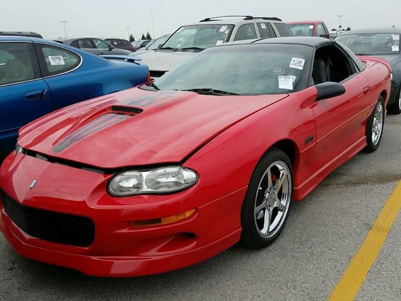 1998 Chevrolet Camaro Image 2