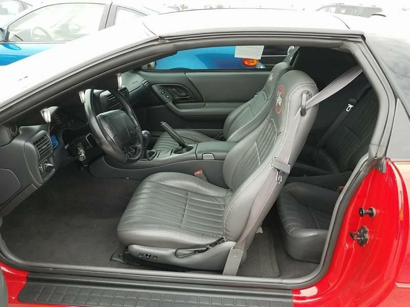 1998 Chevrolet Camaro Image 4