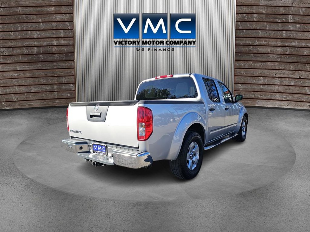 2012 Nissan Frontier Image 11