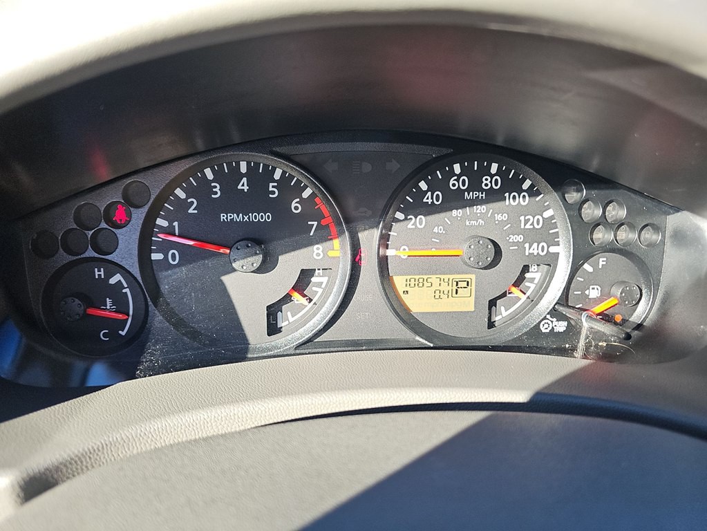 2012 Nissan Frontier Image 20