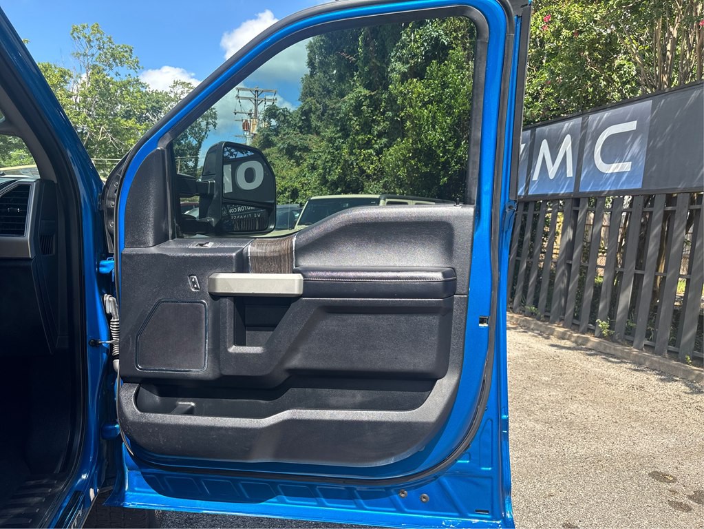 2021 Ford F-250 Image 21