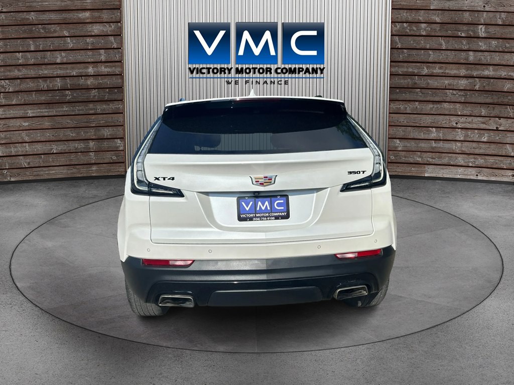 2023 Cadillac XT4 Image 8