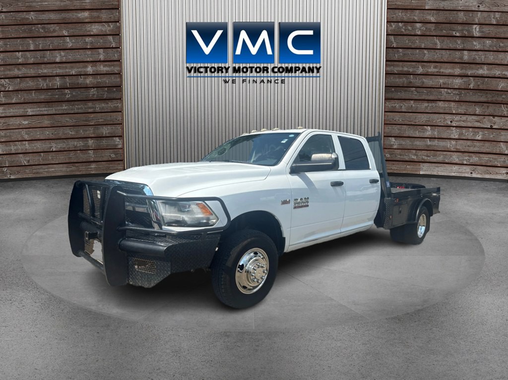 2015 RAM 3500 Image 2