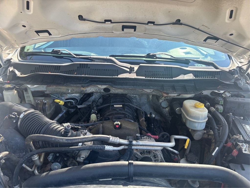 2015 RAM 3500 Image 11