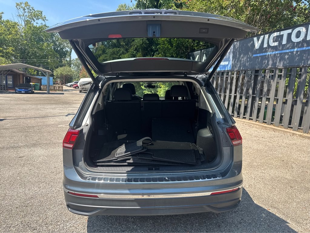 2022 Volkswagen Tiguan Image 17